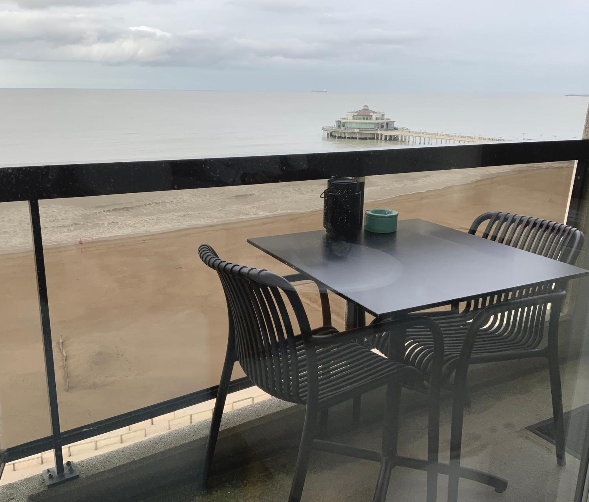 Malibu Beach 9C Blankenberge Bagian luar foto